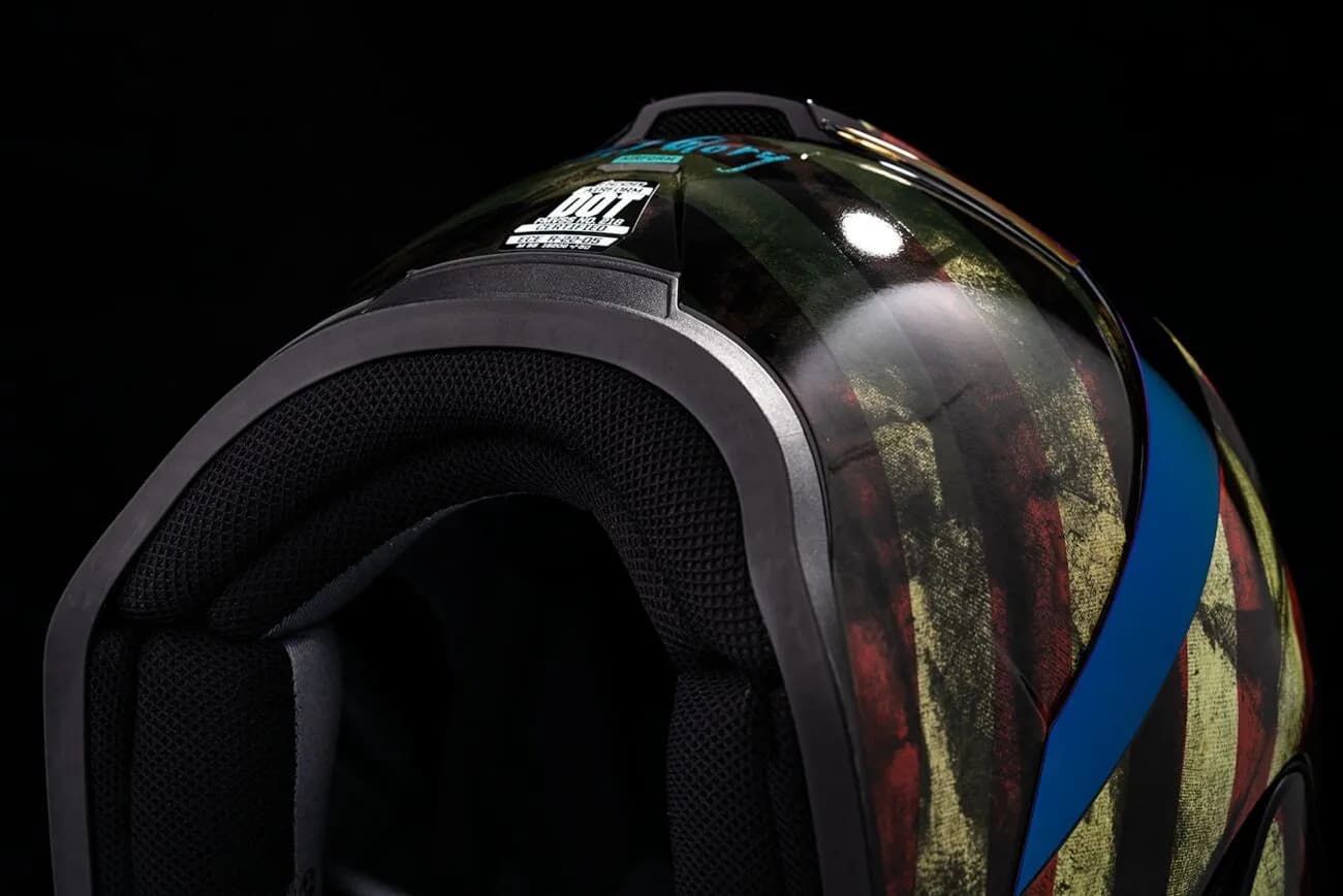 Casco ICON Airform Old Glory Casco ICON Airform Old Glory